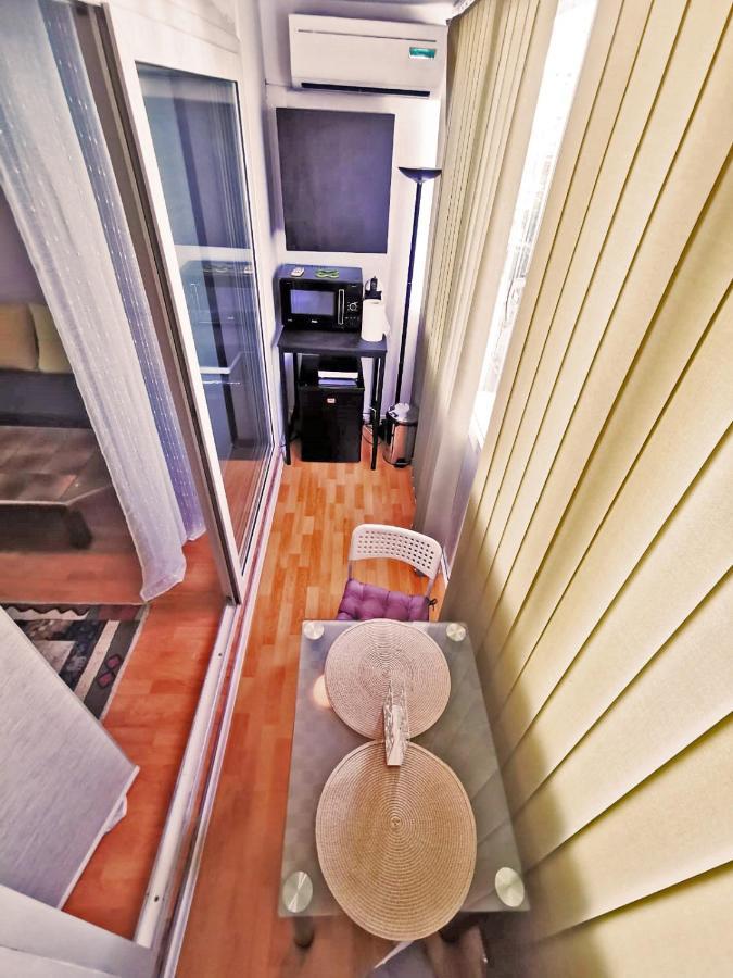 Cozy Studio Athenee Apartamento Bucareste Exterior foto